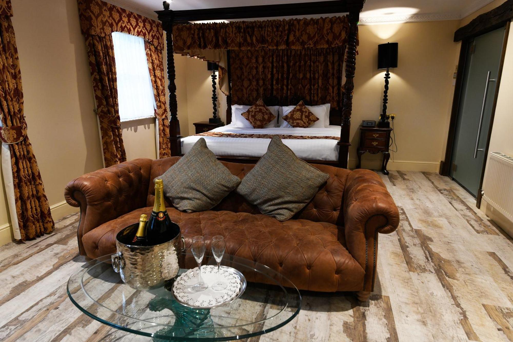 Western Premier Mount Pleasant Hotel 4*
